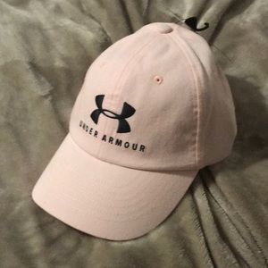 Women’s Under Armour Hat- light pink!!!